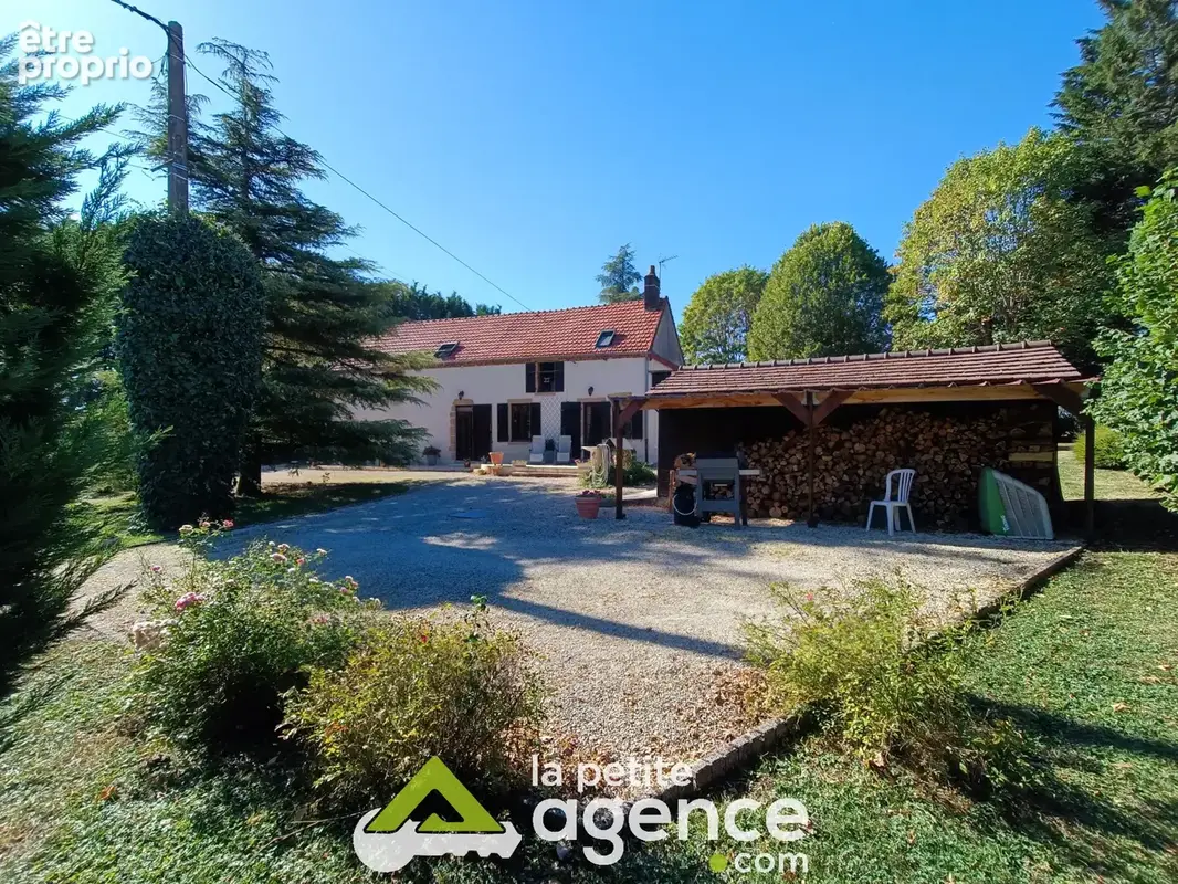 Maison de campagne isolée 3 chambres sur terrain 4300m2 - photo 4