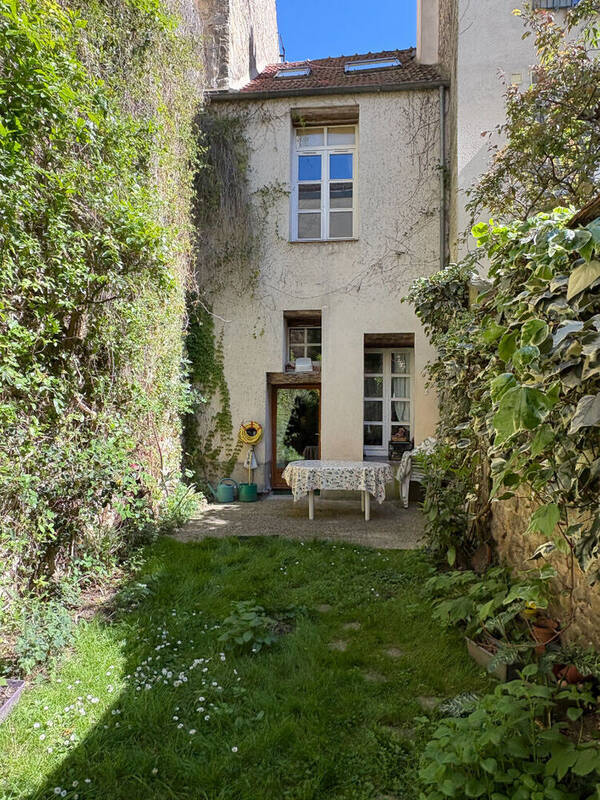 Maison à FONTAINEBLEAU