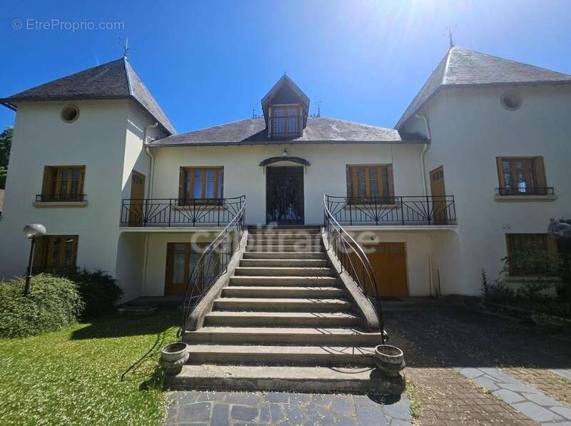 Maison de caractère 225m2 avec piscine chauffée - photo 10