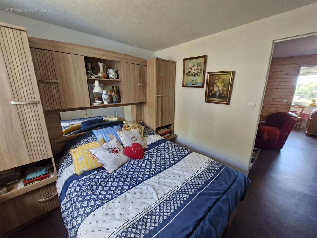 Appartement à BESSE-ET-SAINT-ANASTAISE