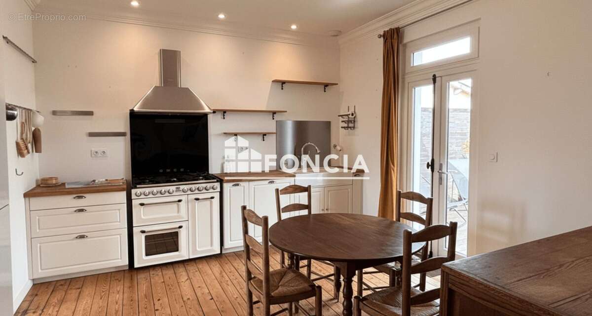 Chatelaillon-plage. maison de charme - photo 4
