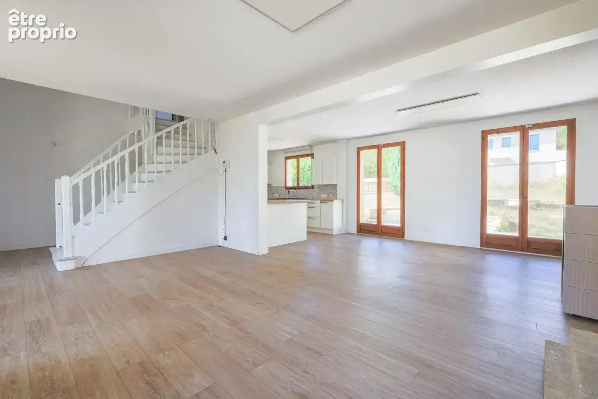 Maison a vendre linas- 5 pieces 3 chambres- sous-sol total-844m² - photo 2