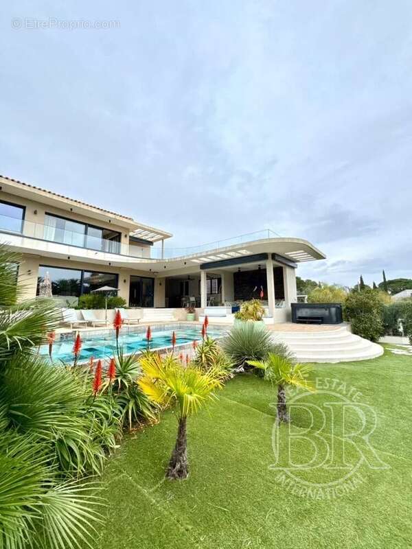 Maison à SAINTE-MAXIME