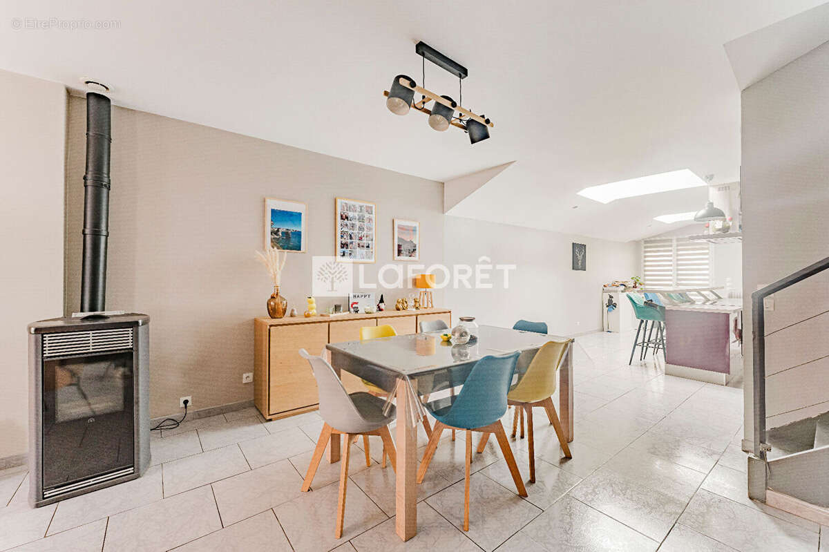 Maison à LAMBRES-LEZ-DOUAI