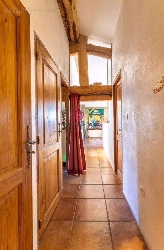 Appartement à LAGARDE