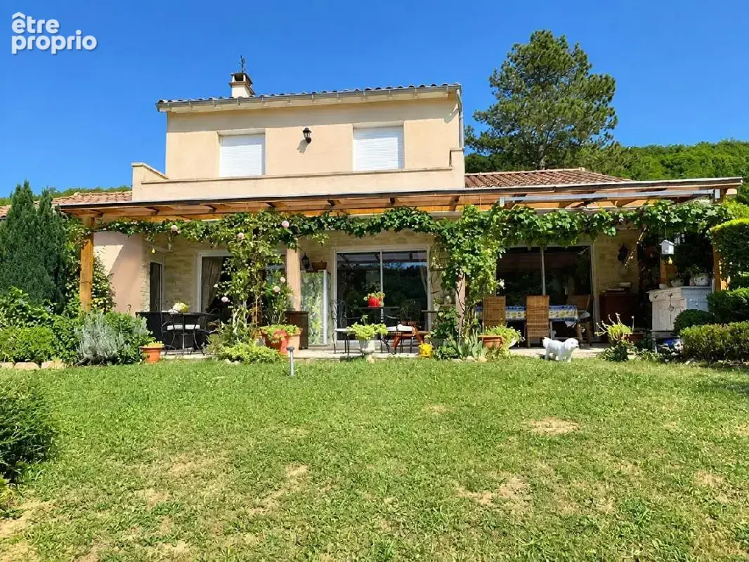 Maison 4 pièces 163 m² à vendre à Burgy (71260) - photo 2