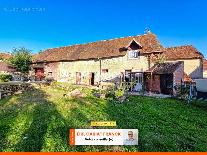 Maison à ARNAC-LA-POSTE