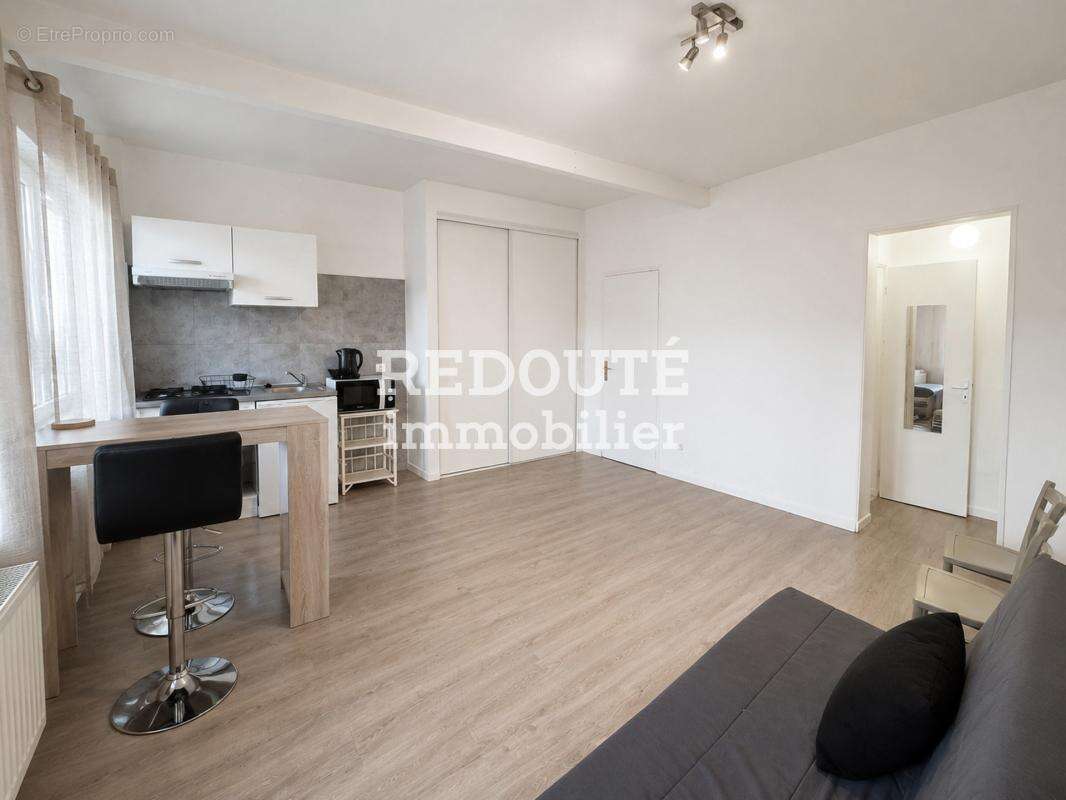 A vendre - reims secteur barbatre - studio loué meublé - photo 2
