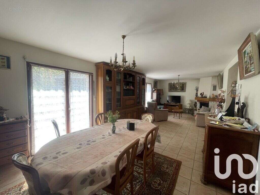 Photo 3 - Maison à LE GOURAY