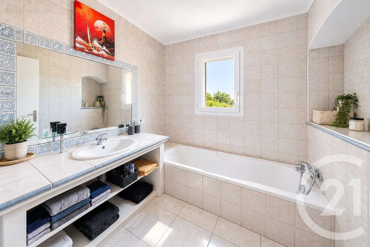 Maison 124 m² à Port-Vendres  - photo 8
