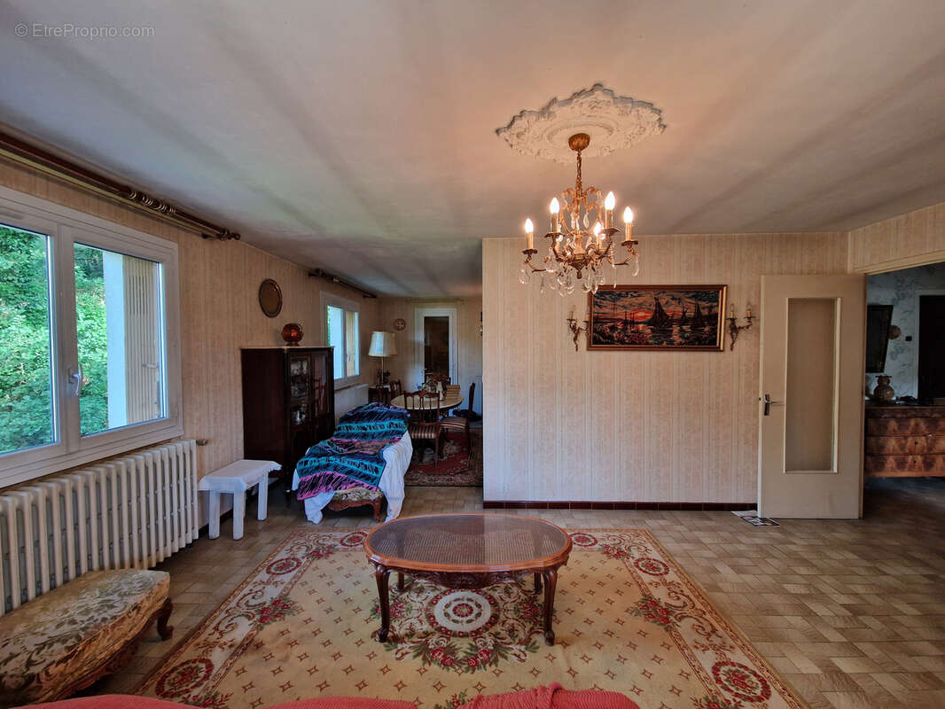 Maison à BRIGNAIS