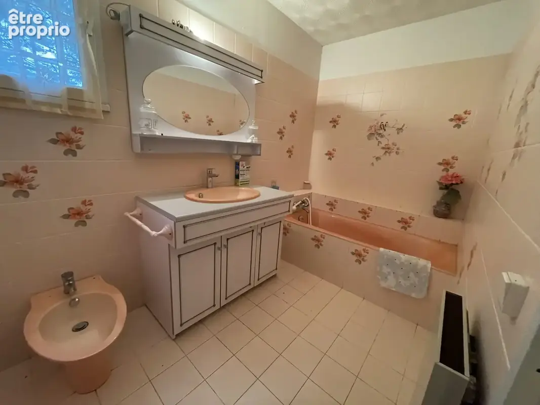 A saisir Maison type T4 sur 1042m2 - photo 11