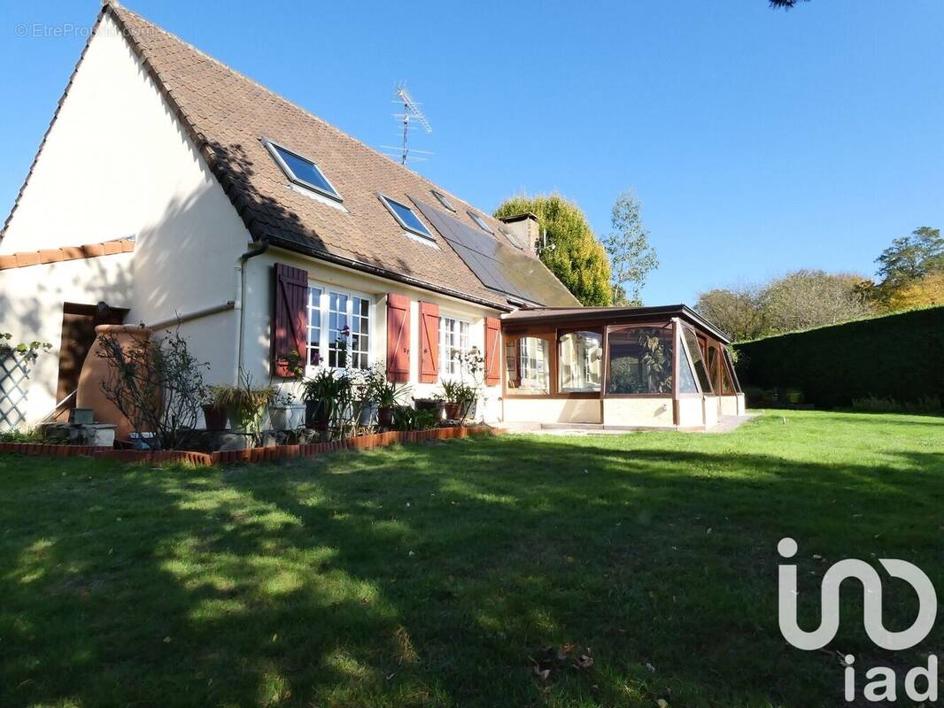 Photo 1 - Maison à RAMBOUILLET