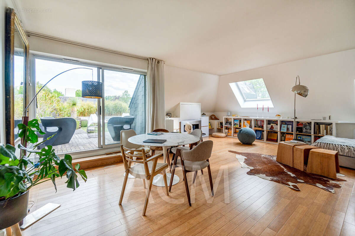 Appartement à MAISONS-LAFFITTE