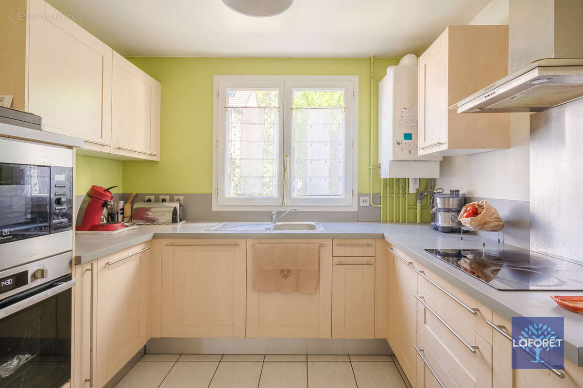 Maison à LES PAVILLONS-SOUS-BOIS