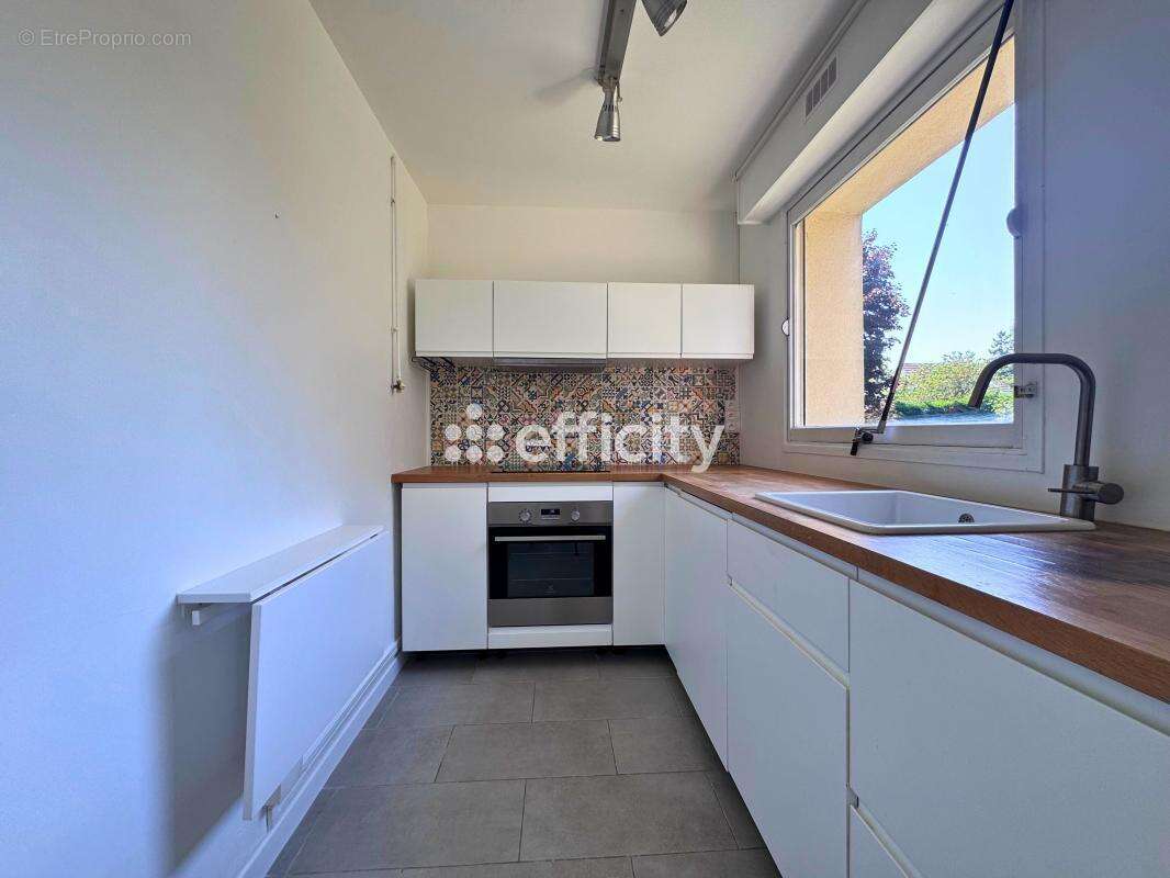 Appartement à RUEIL-MALMAISON