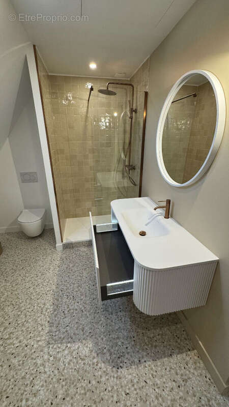 Maison à MONTMORENCY