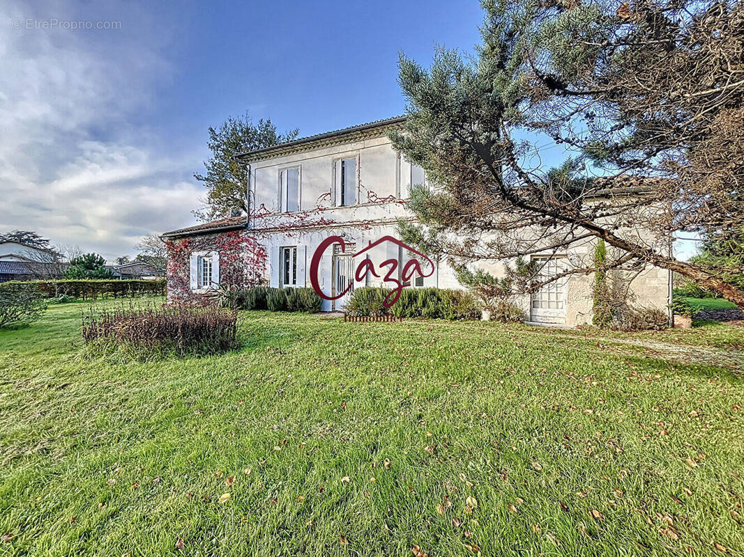 Maison à CAMBLANES-ET-MEYNAC