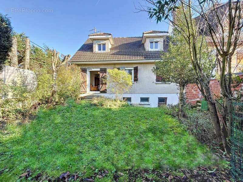 Quartier pavillionnaire - maison familiale de 4 chambres - photo 3