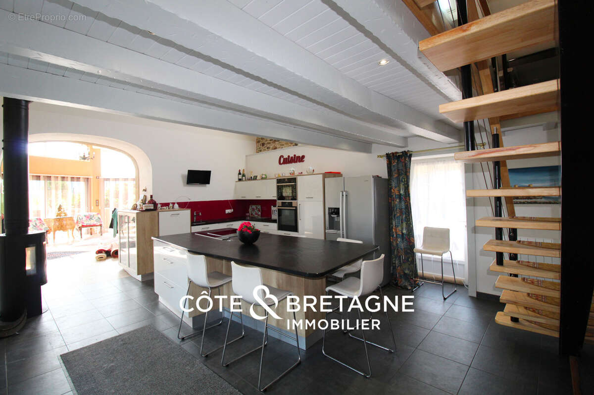 Maison à HENON