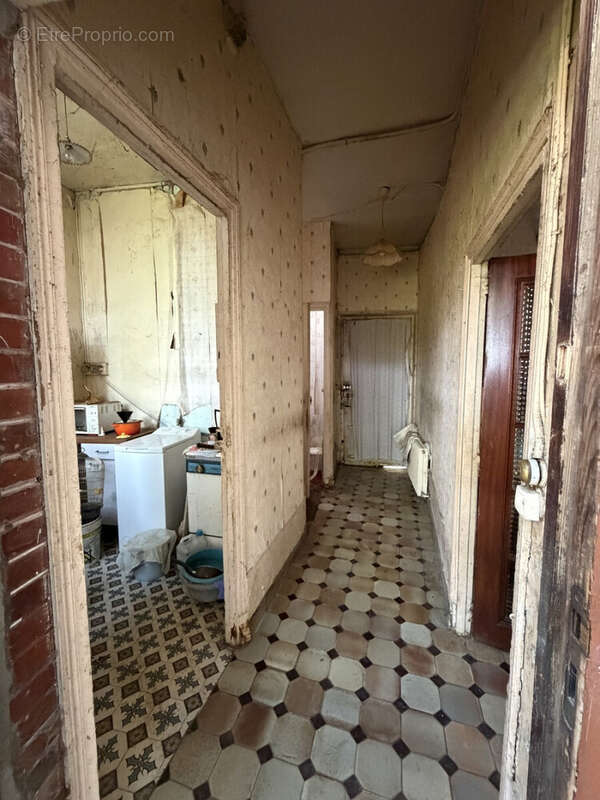Maison à rénover 5 - Maison à AVRECHY