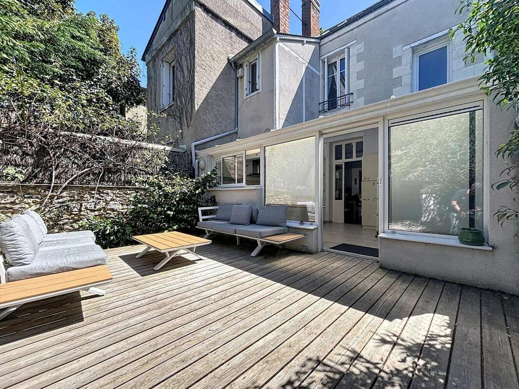 Maison 136 m² à Tours  - photo 4