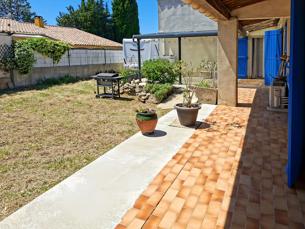 Maison à OLONZAC