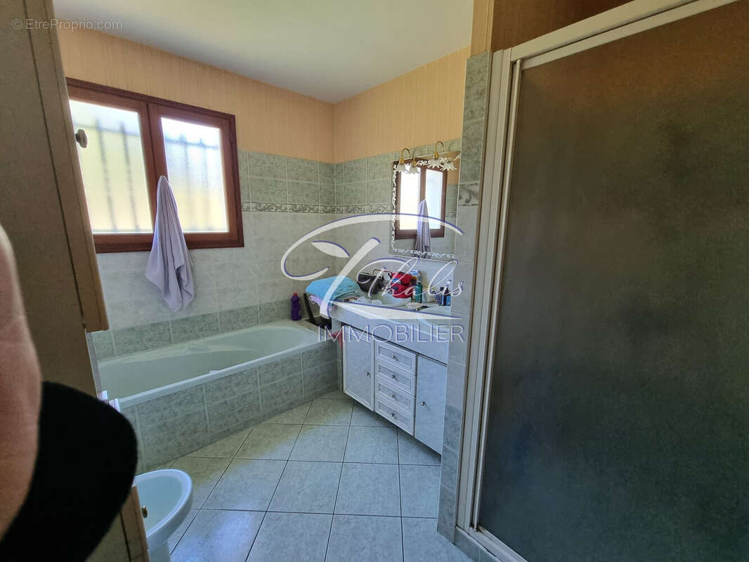 Maison à PORT-SAINTE-FOY-ET-PONCHAPT