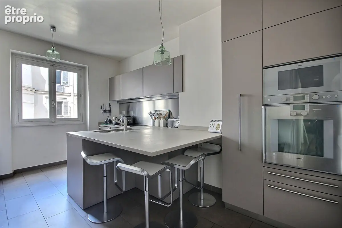 PARIS 8e - Saint-Augustin / Saint-Lazare - 182 m² - 4 chambres - Réceptions plein Sud - photo 3