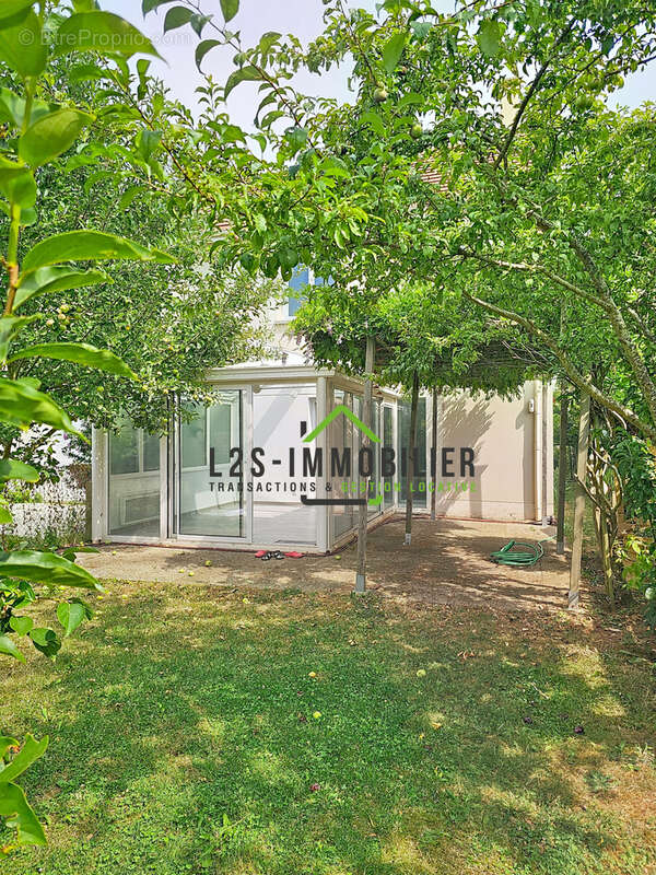 L2S IMMOBILIER MAISON F5 de 87 m2 (99 m2 avec véranda) avec Garage / Construction de 2015 - photo 13