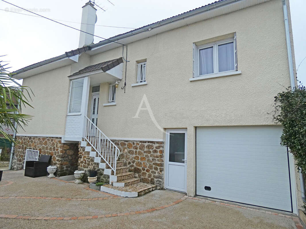 Maison à NEUILLY-SUR-MARNE