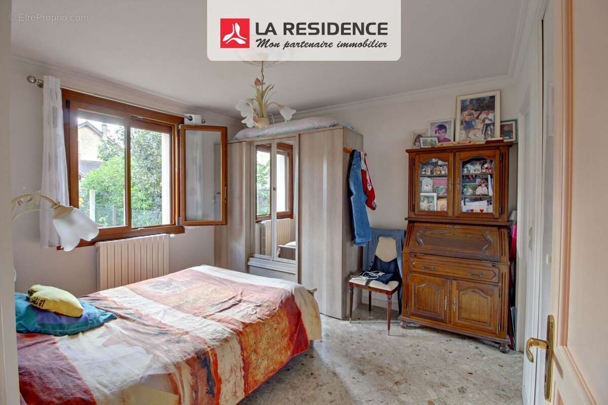 Maison à LES MUREAUX