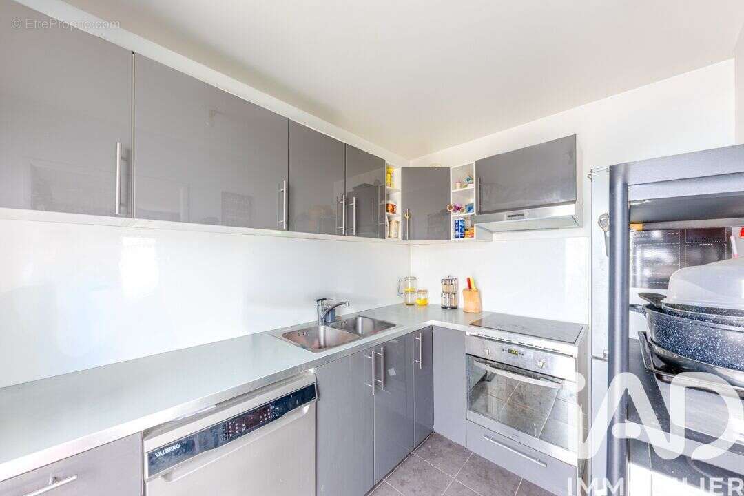 Photo 9 - Appartement à SAINT-DENIS