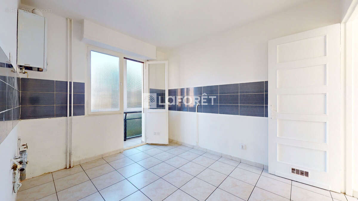Appartement Schiltigheim 4 pièces 84,97 m2 - Balcon - Grenier - Cave - photo 17