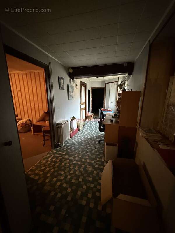 Maison 114 m² à Maron  - photo 36