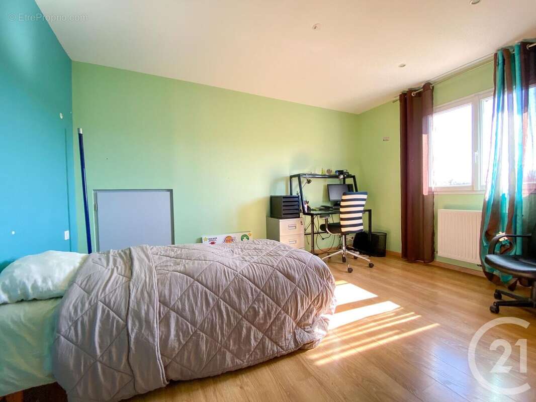 Maison à FONTENILLES