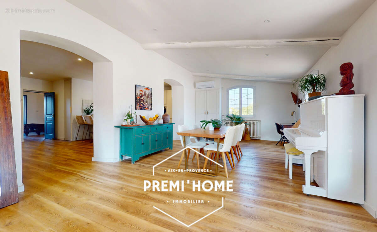 Appartement à ARLES