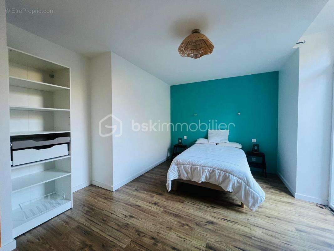 Appartement à FOUGERES