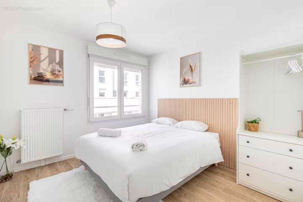 Romainvile - duplex meublé 85m² - 3ch -terrasses & parking - photo 12