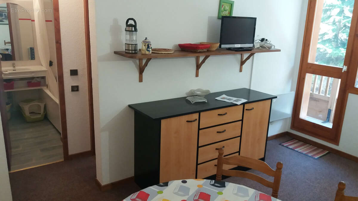 Appartement à AVRIEUX