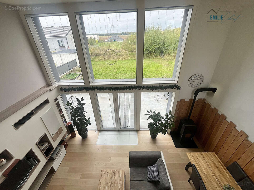 Maison à LOMMERANGE