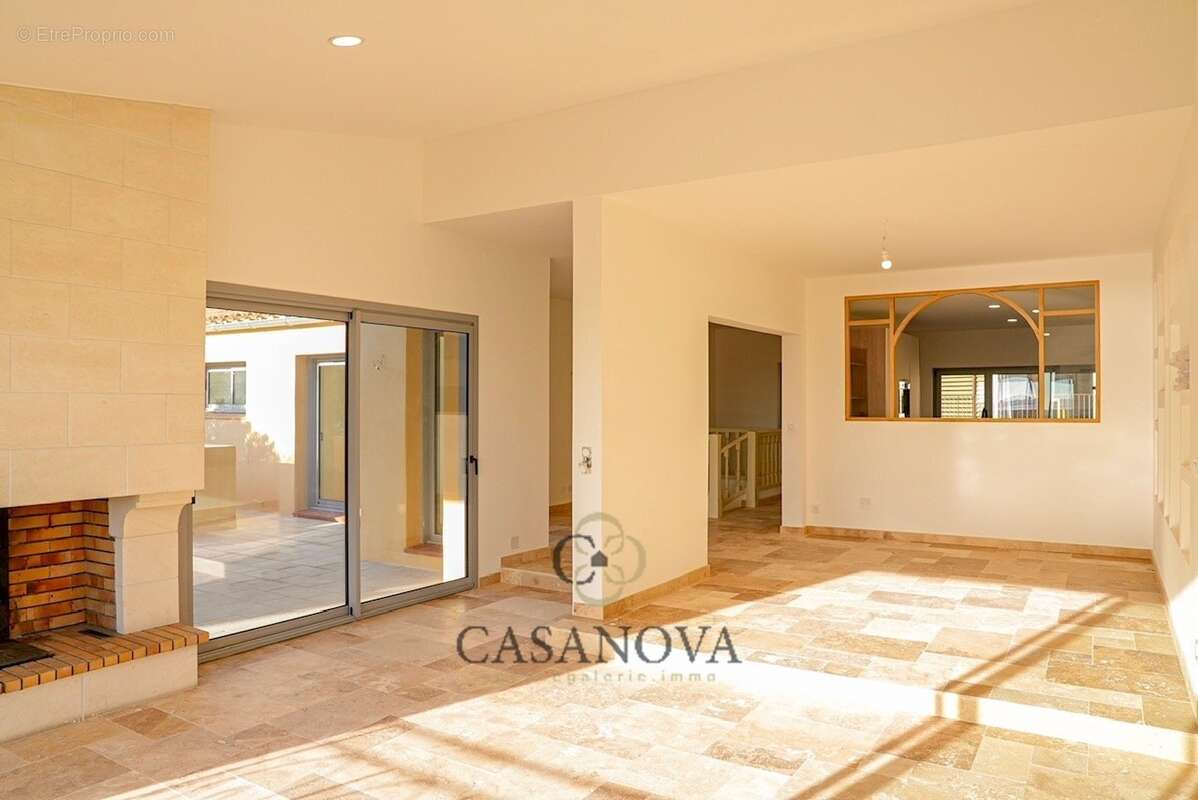 Villa entièrement rénovée face aux étangs - photo 5