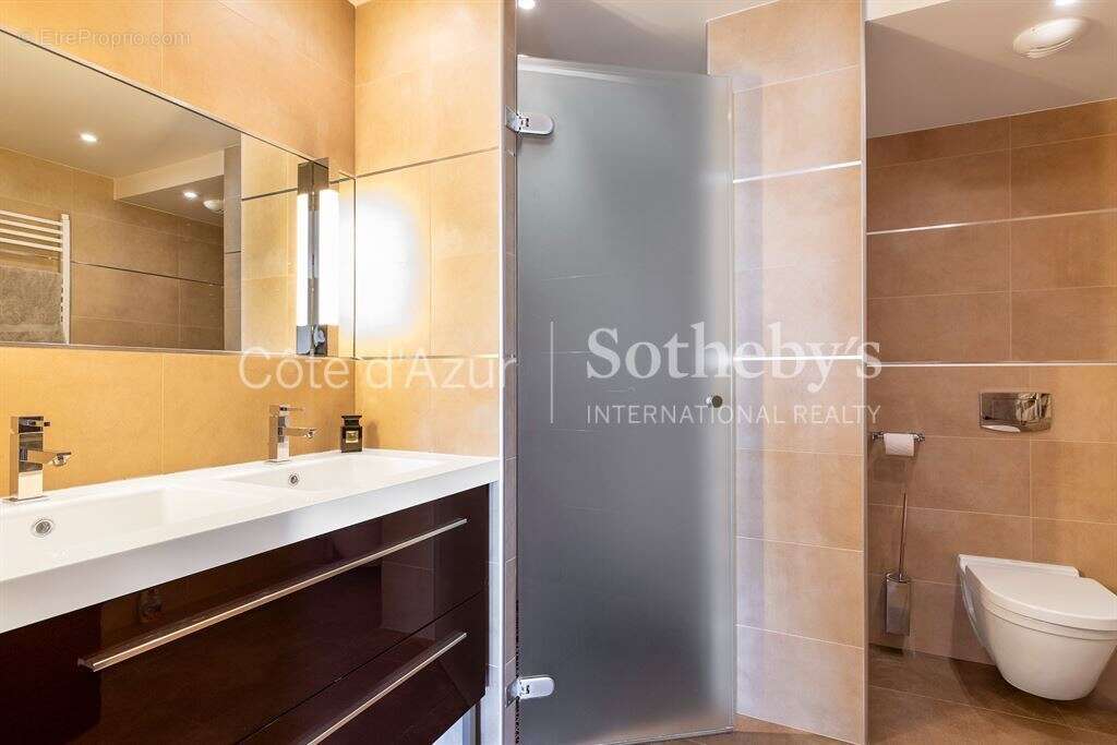 Appartement à BEAULIEU-SUR-MER