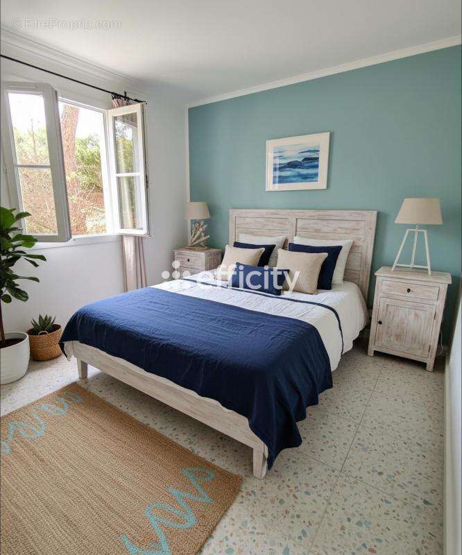 Appartement à GRIMAUD