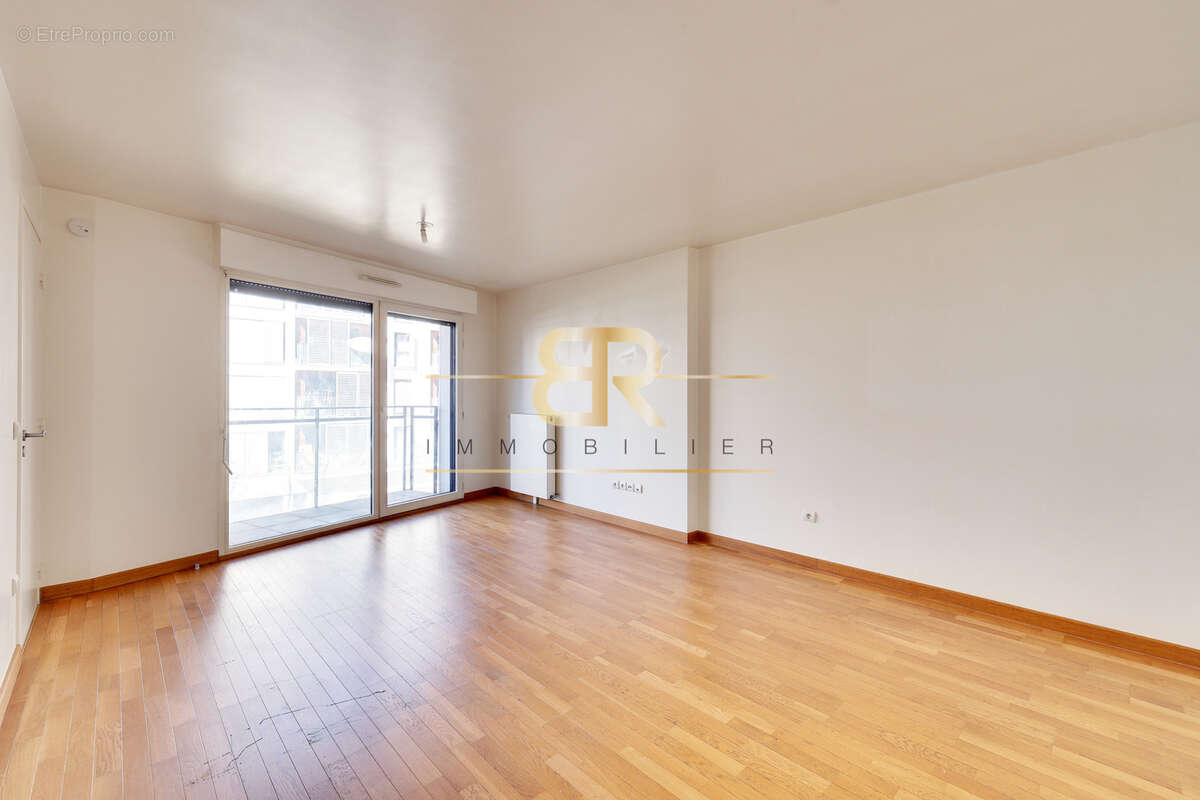 Appartement à COLOMBES