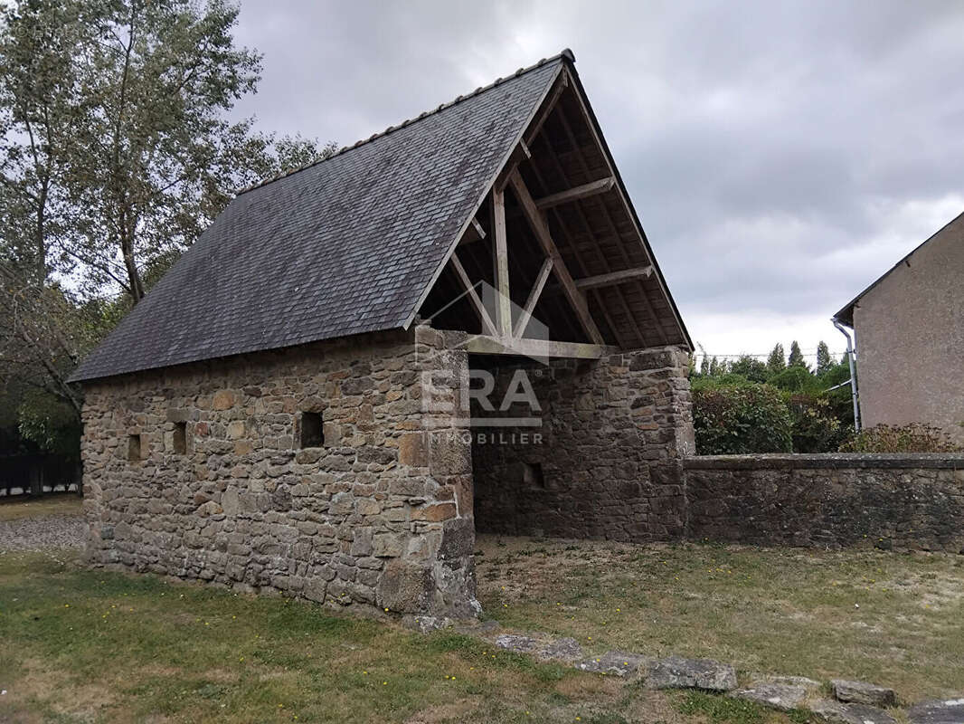 Maison à LOCOAL-MENDON