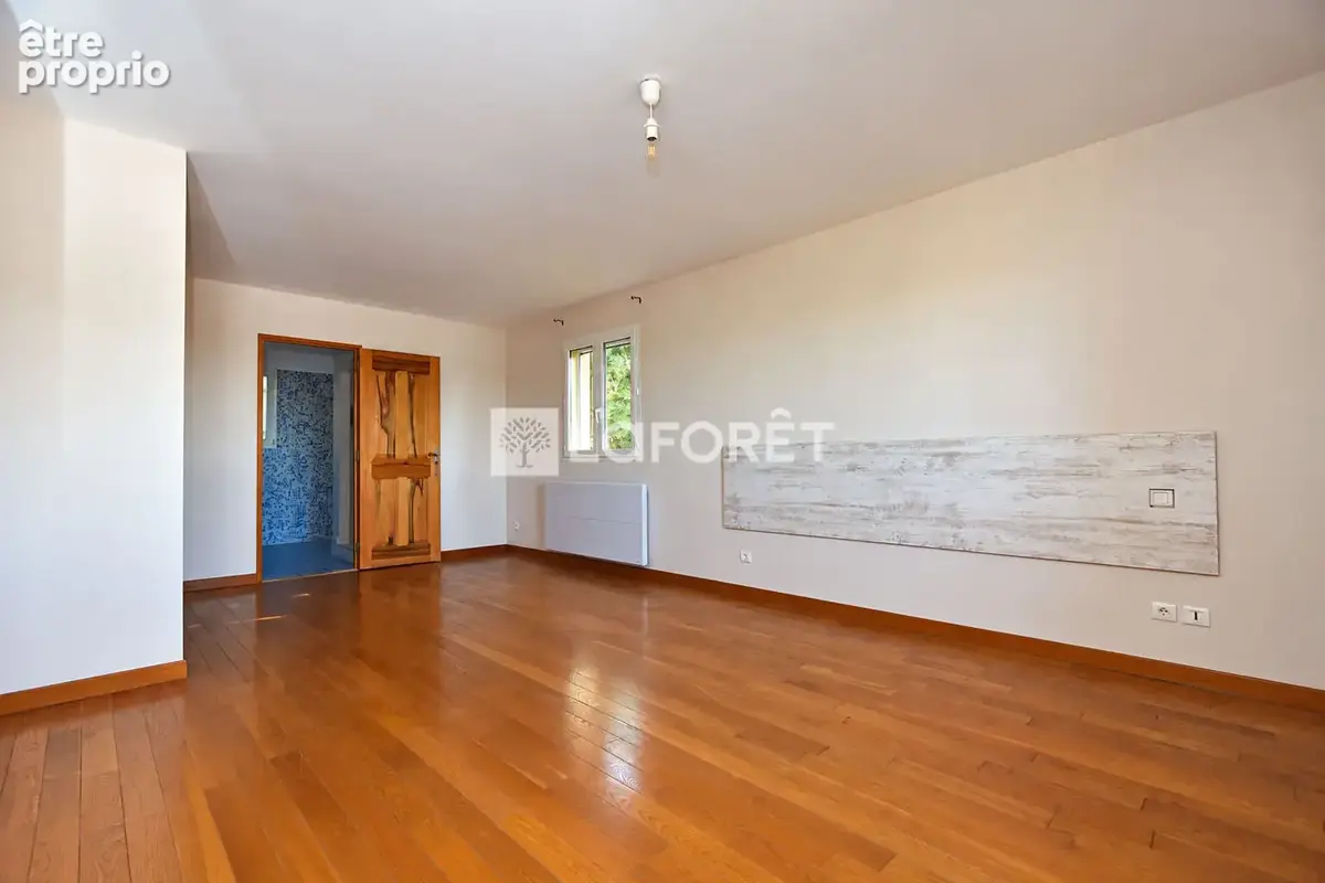 Maison Montauroux 7 pièce(s) 213 m2 - photo 5