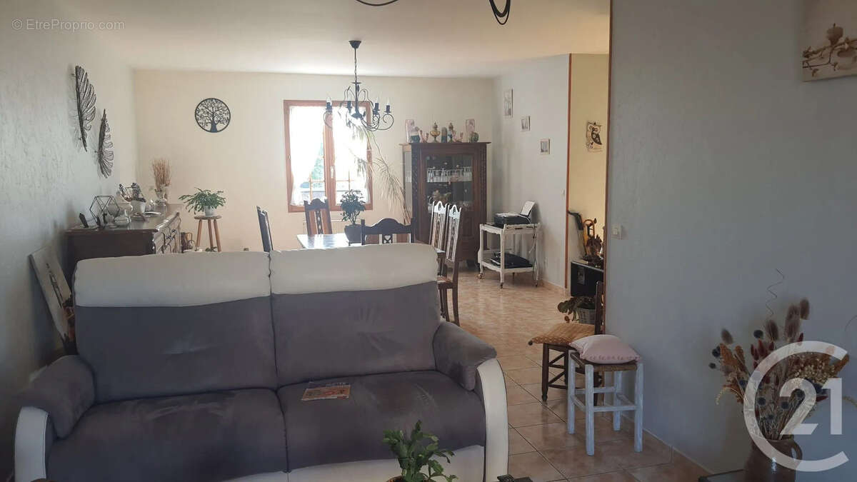 Maison à CORVOL-L'ORGUEILLEUX