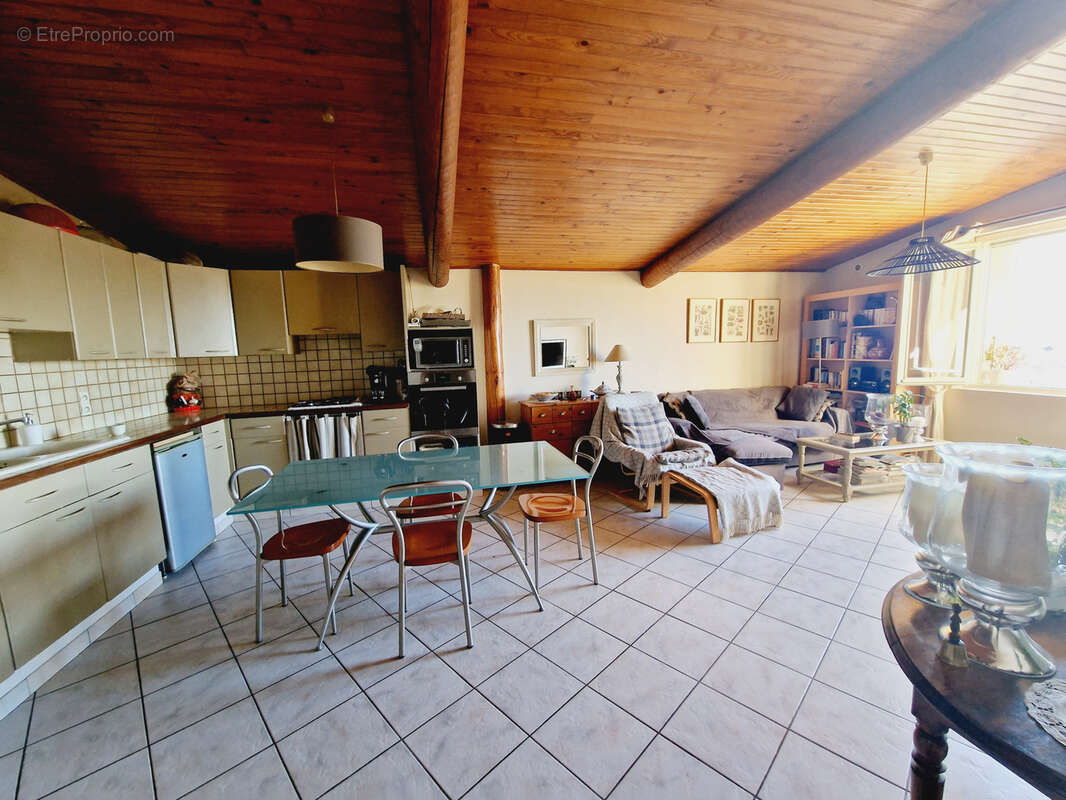 Maison à TAULIGNAN