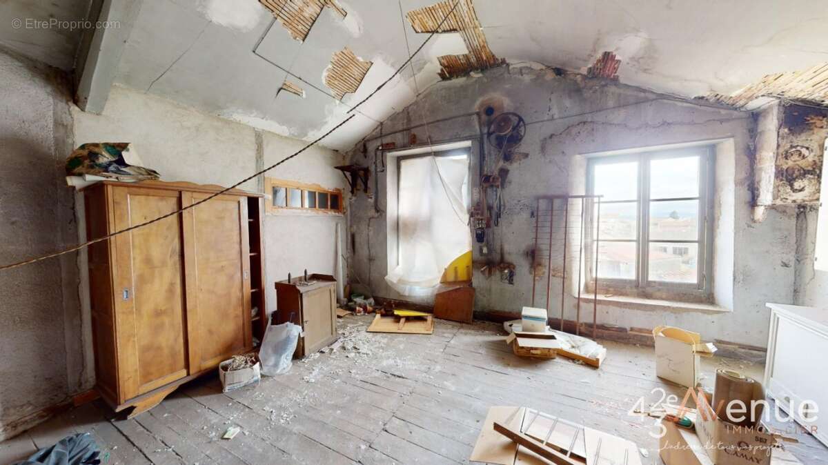 Appartement à SAINTE-SIGOLENE